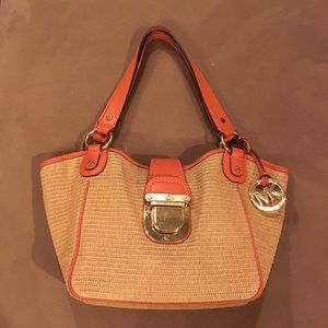🔺REDUCED🔺 Michael Kors Leather and Straw Bag